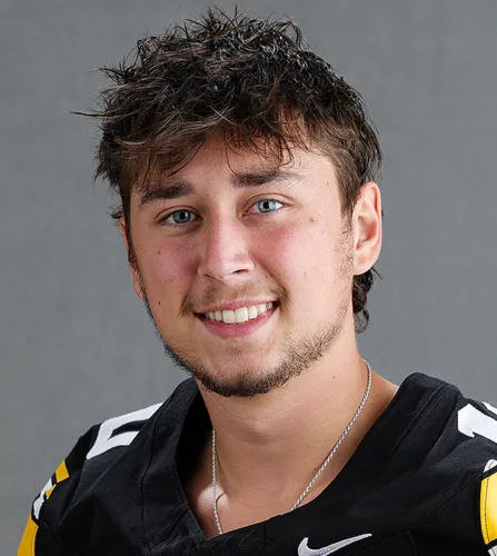 Hecklinski earns Manning Award Star of Week honors
